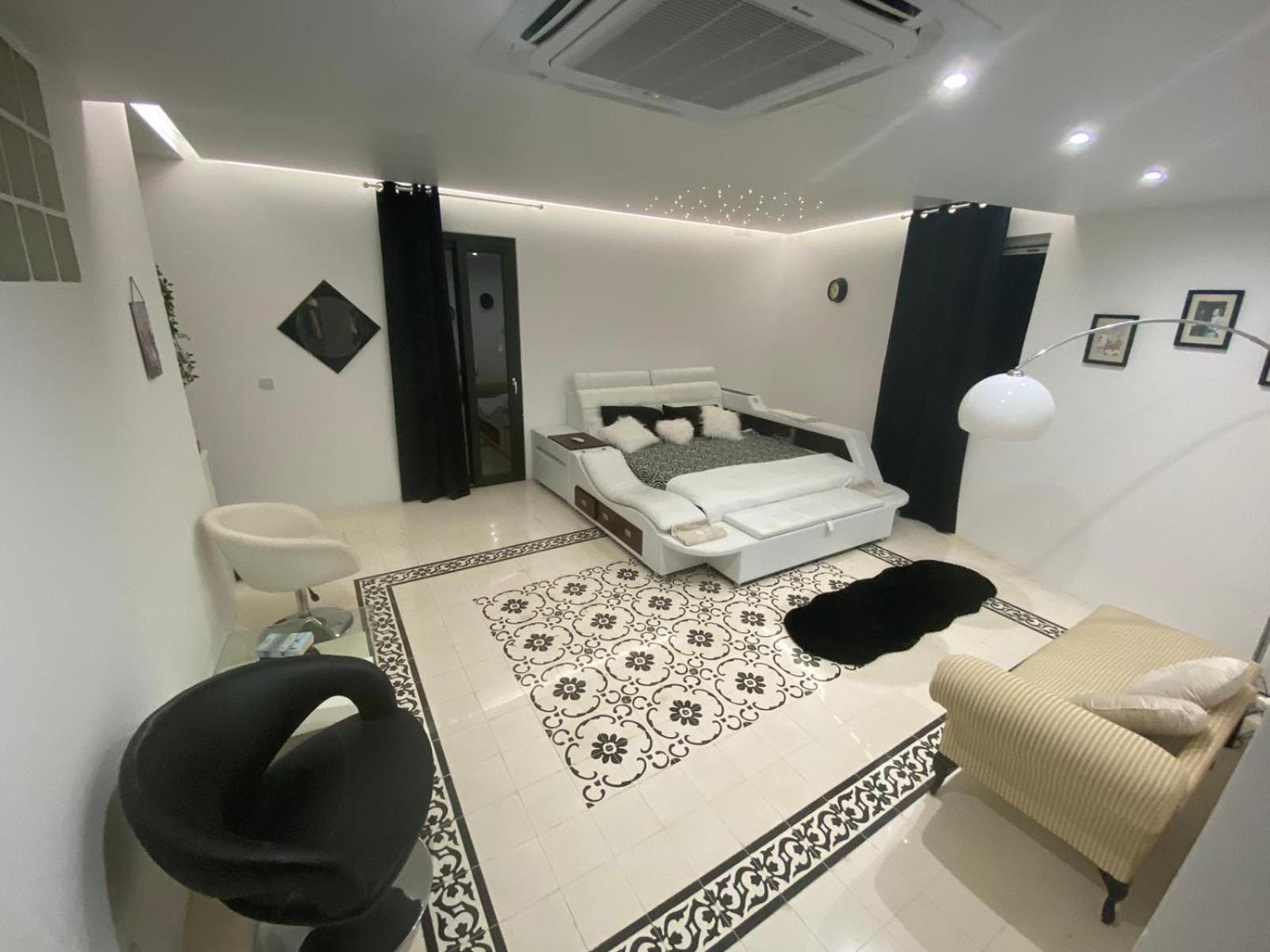 Maleth House Hotel Naxxar Buitenkant foto